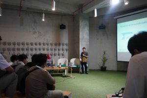 Kuliah Umum AI di Kalla Institute Kampus Bisnis Teknologi Makassar